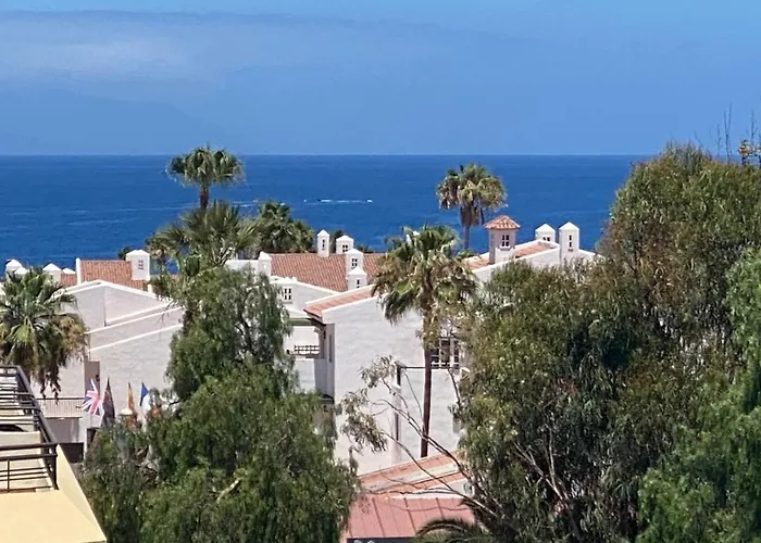 Apartament Enjoy A Sunny With Pool Next To The Sea Costa Adeje (Tenerife)